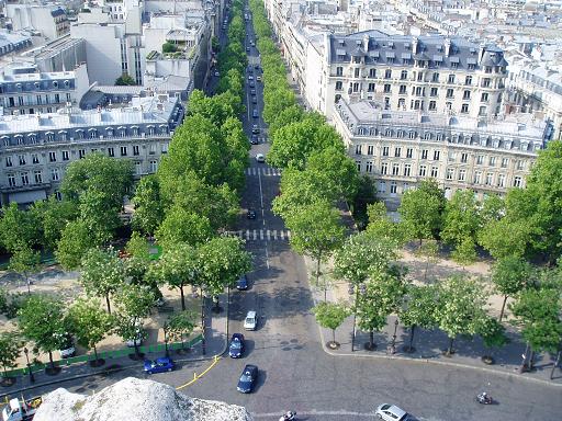 Champs-Elyseacute;es